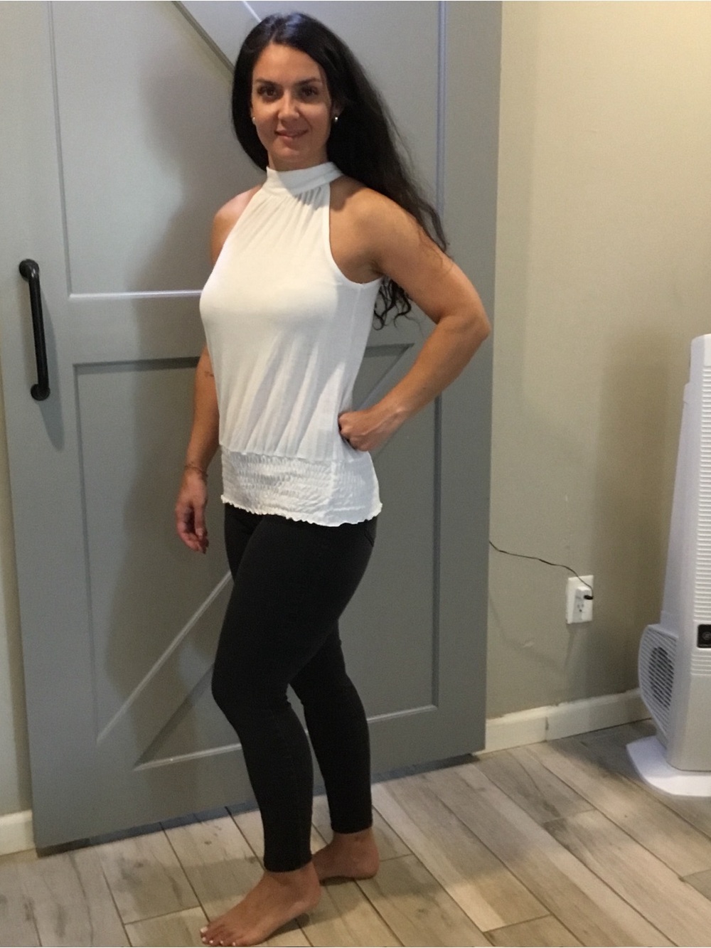 Derek Heart White Sleeveless High Neck Top - Picture 7 of 7